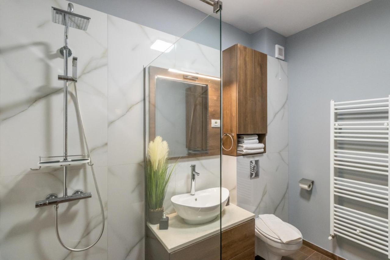 Modern Downtown Apartment Kluż-Napoka Zewnętrze zdjęcie
