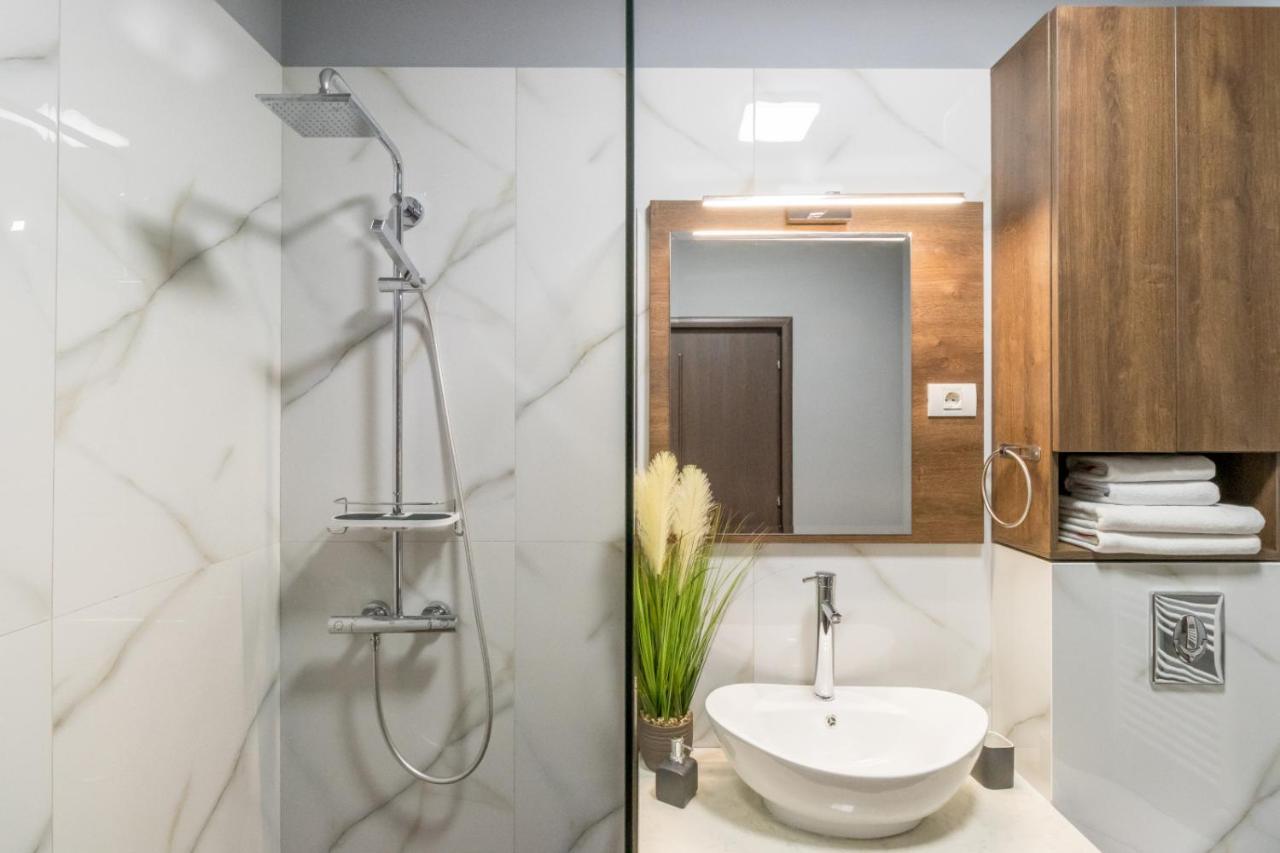 Modern Downtown Apartment Kluż-Napoka Zewnętrze zdjęcie
